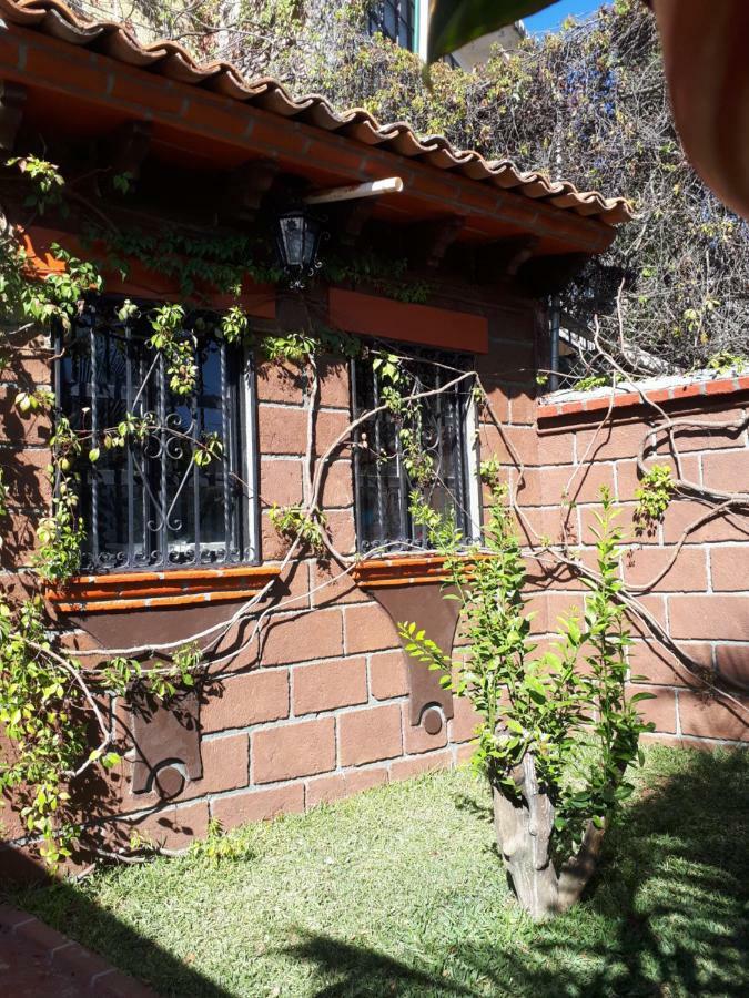 Вилла Casa Bugambilias Таско-де-Аларкон Экстерьер фото